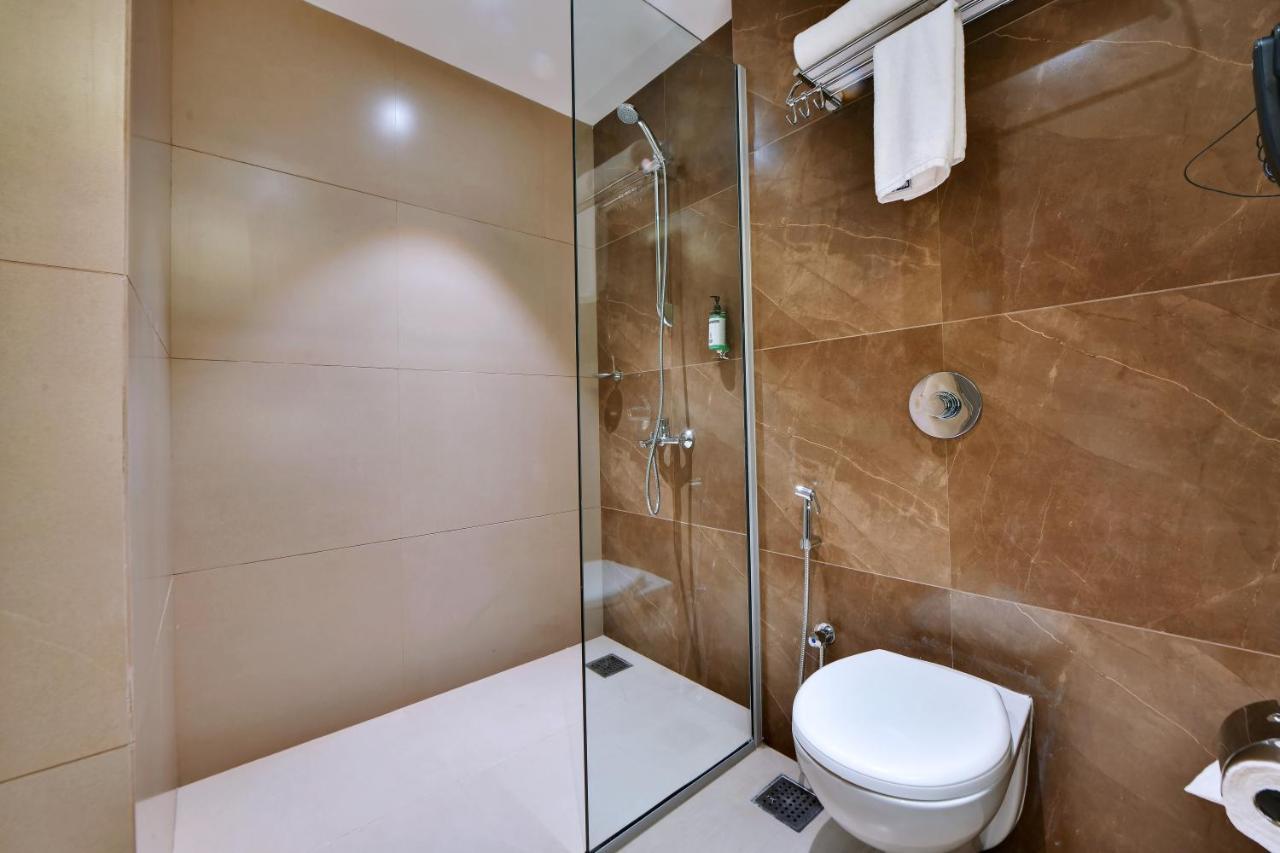 Click Hotel Pithampur Mhow Екстер'єр фото